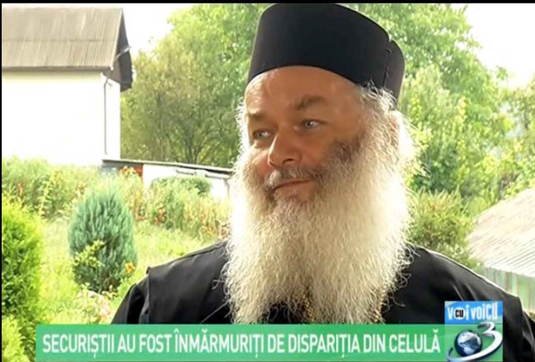 PARINTELE GHELASIE de la Scarisoara despre MINUNILE PARINTELUI ARSENIE BOCA: Pentru mine Parintele nu a murit!