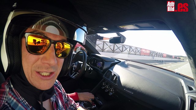 VÍDEO: Vuelta rapida con Miguel Molina en Ascari