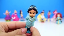 Disney Animators Collection Deluxe Figure Play Set - Ariel, Jasmine, Snow White, Cinderella & Belle