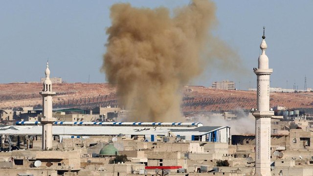 Le truppe del presidente siriano Bashar al-Assad avanzano ad Aleppo est e strappano ai ribelli il distretto di al-Sakhour