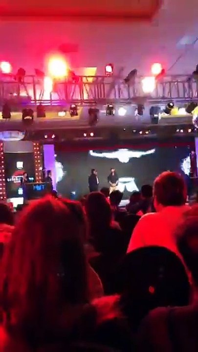 RajeevKhandelwal received award at  abpnewstv Sbs Telebation Award 2016 part 2