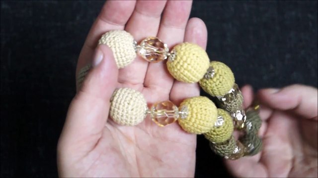 Вязаные бусы Песочные часы