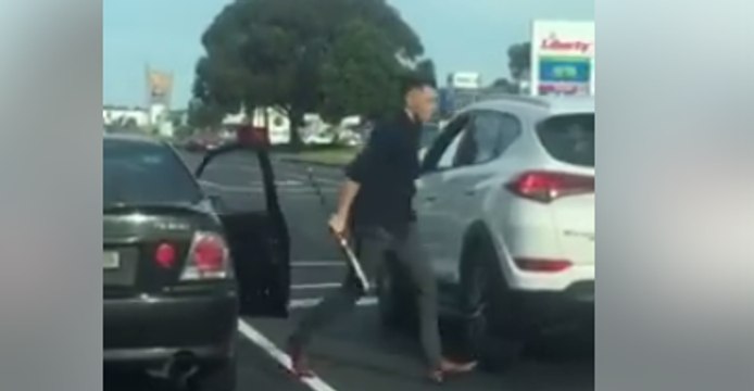 Man Threatens Driver With Bat in Melbourne Road Rage Incident