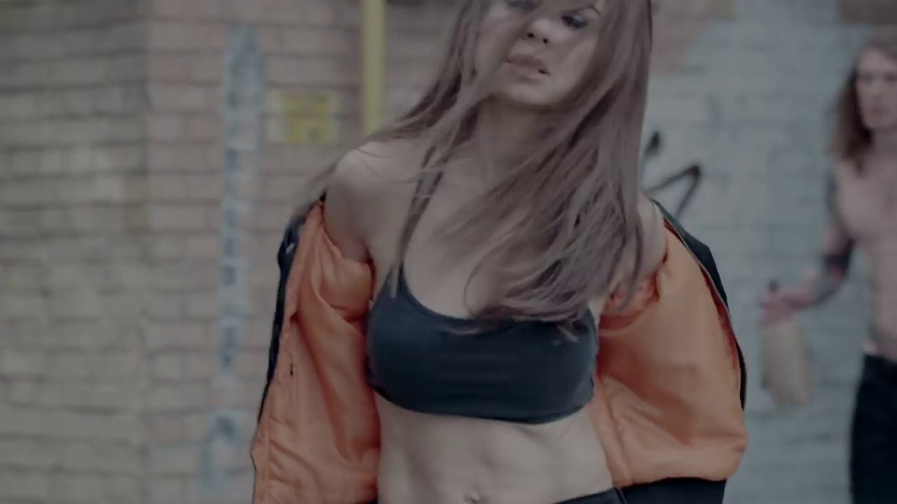 Анна Плетнёва - Сильная девочка