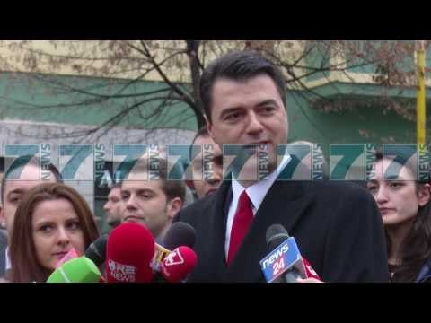 PD FESTON EDHE PAVARESINE EDHE ÇLIRIMIN NE TE NJEJTEN DITE - News, Lajme - Kanali 12