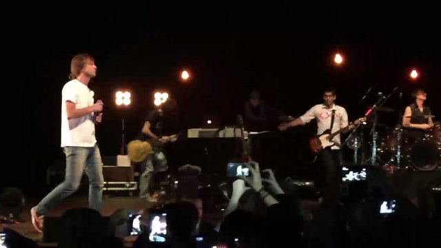 Pais e Filhos Ao Vivo - Legião Urbana 30 anos