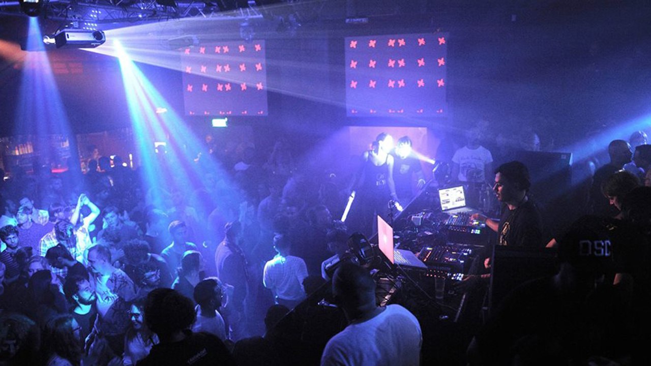 Audiomatiques b2b Aaron Bessemer @ Techno Tuesday - 10 Year Anniversary Loose Records & Unrilis, Amsterdam