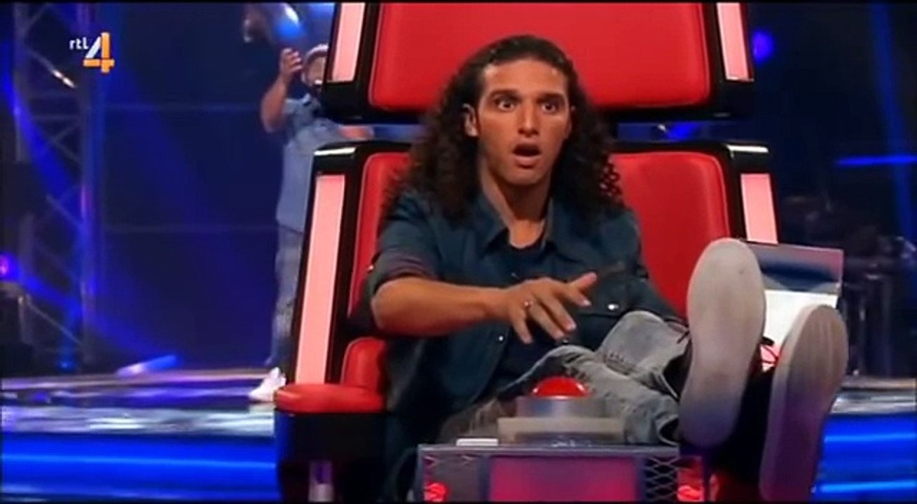 Mitchell Brunings Le Chanteur À La Voix De Bob Marley