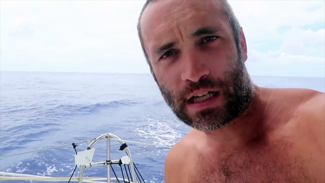 J23 : Fabrice Amedeo voit Conrad Colman devant lui ! / Vendée Globe