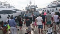 Boats collide while docking in Saint-Tropez