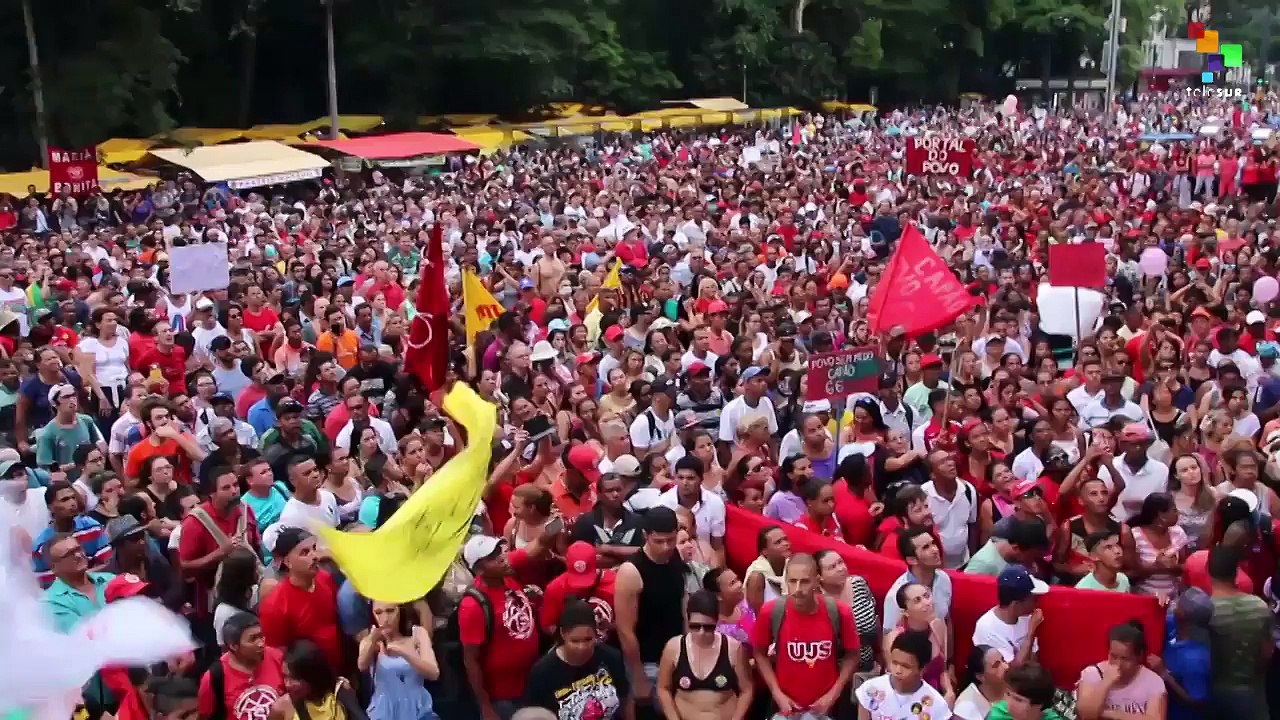 Brazilians Call for Temer to Resign