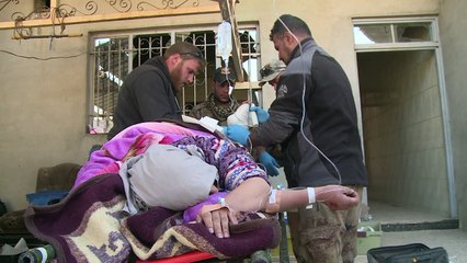 Les forces irakiennes offrent des soins médicaux aux civils