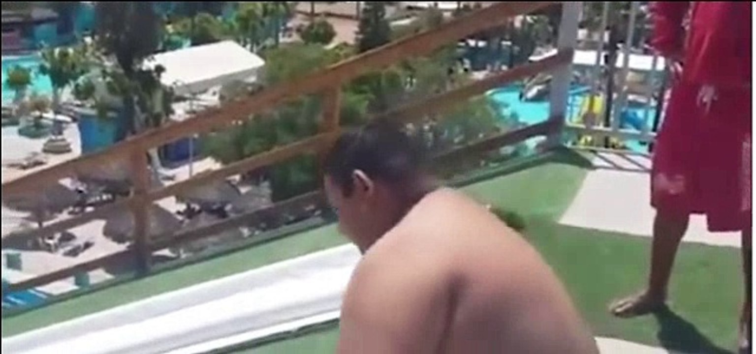 le gros a la bombe nuclaire fait par djtitiparodies