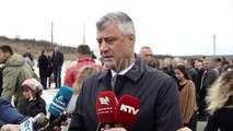 Liderët dhe qytetarët nga i gjithë vendi për homazhe te familja Jashari