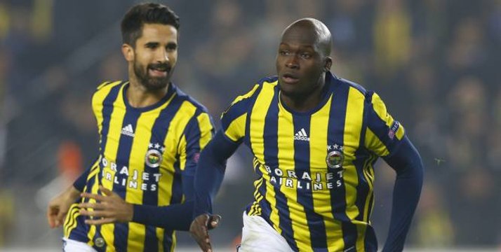 Le retourné renversant de Moussa Sow !