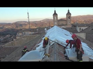 Camerino (MC) - Terremoto, recupero beni e verifiche di staticità (28.11.16)