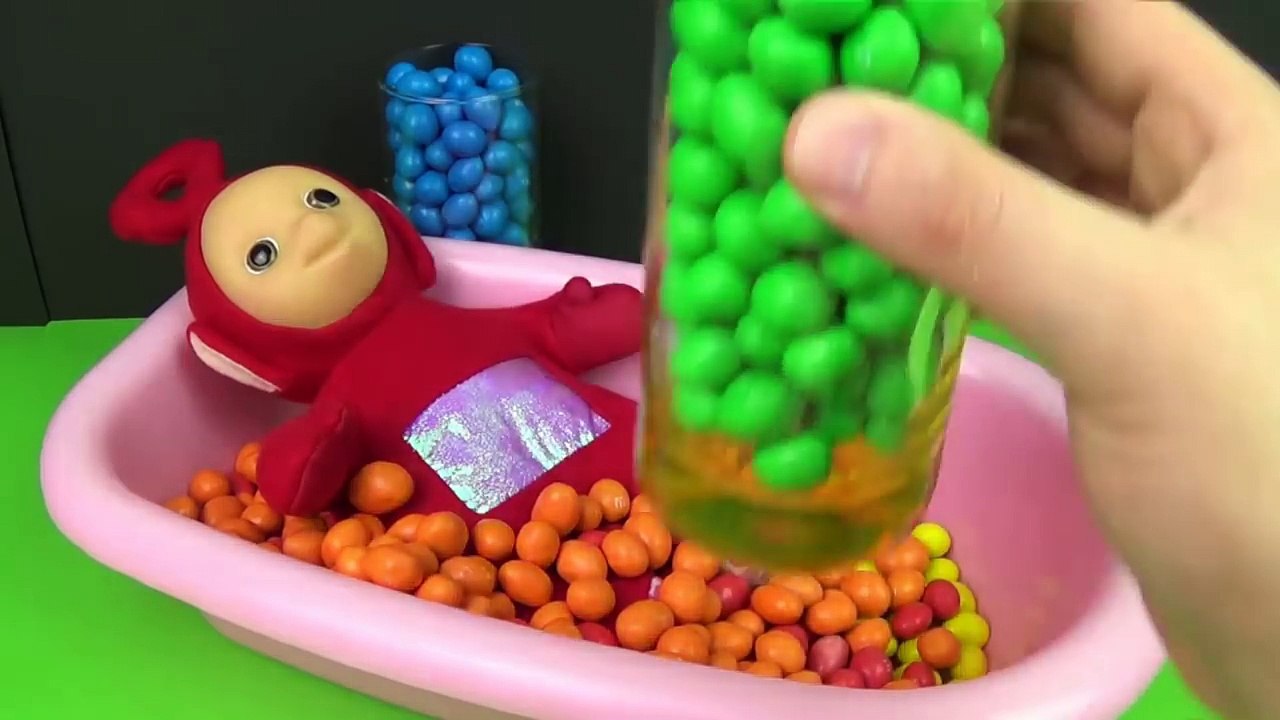 Learn Colors Baby Doll Bath Time Teletubbies Po M&Ms & Clay Slime Surprise Toys