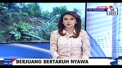 Luapan Sungai Cisarua Robohkan Jembatan di Sukabumi Jawa Barat