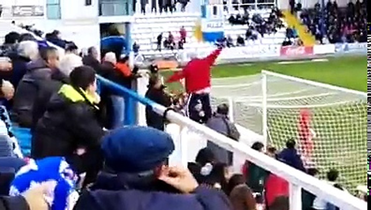 O que se faz Espanha para um jogador falhar um penálti