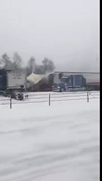 Масштабное ДТП: в США столкнулись 200 авто (Юго-запад Мичигана)