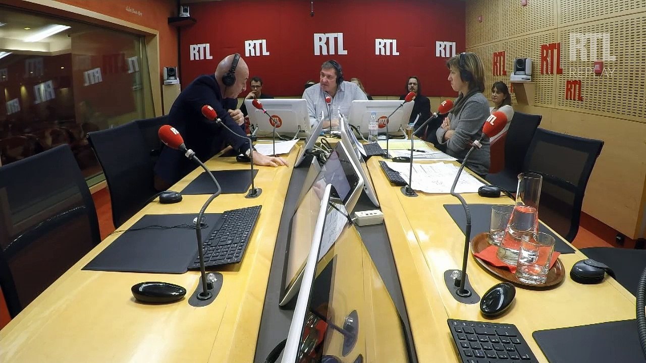 François Lenglet : pas de "coup de pouce" en vue en 2017 concernant le Smic