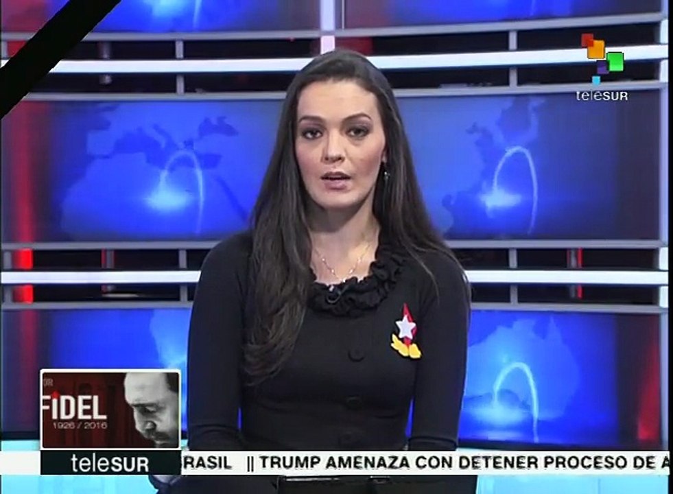 Argentinos expresan su afecto por Fidel Castro en embajada cubana