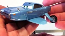 Cars 2 Finn McMissile juguete miniatura Mattel