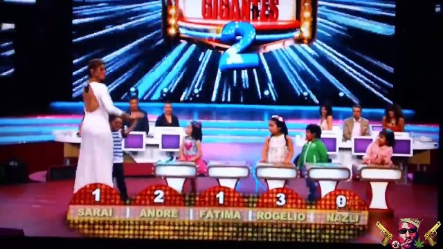 un-gamin-profite-dun-tango-avec-une-presentatrice-tele-pour-lui-peloter-le-boule-allegrement