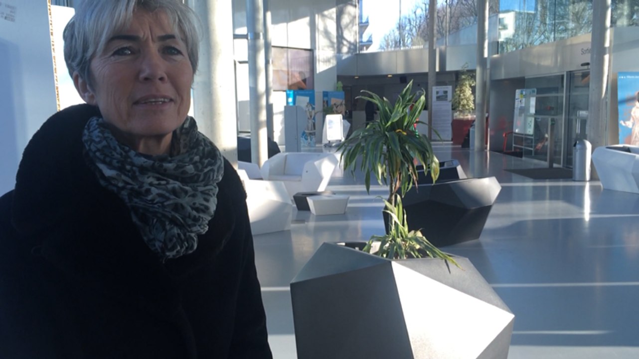 Stade nautique Eugène Maes : le hall d'accueil