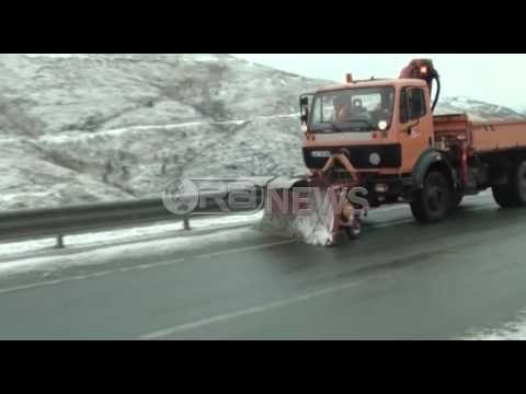 Zyrtarisht në dimër - Ngricë dhe borë, Shqipëria “pushtohet” nga temperaturat e ulëta