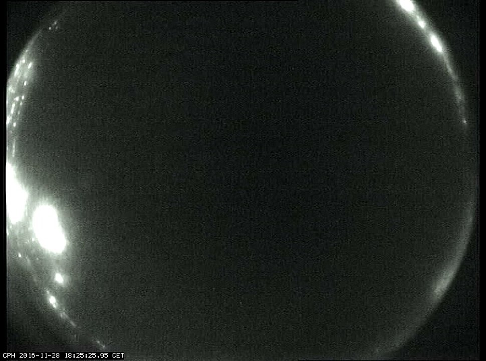 Meteor in Denmark 28 Nov 2016 18:25 local time
