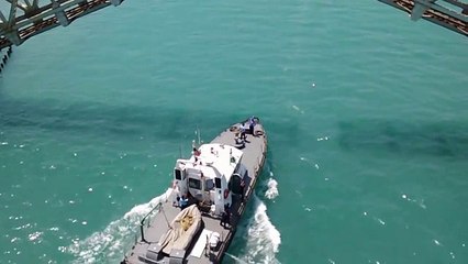 Ship crossing in Rameswaram Bridge