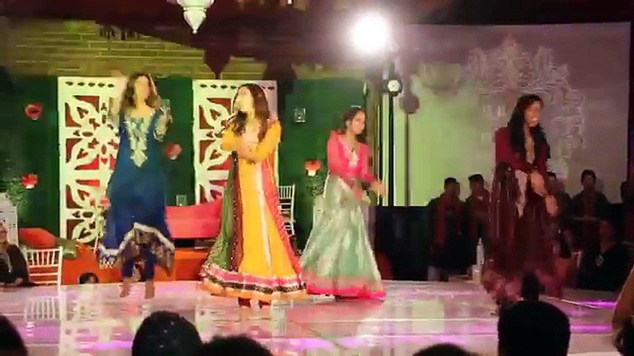 Pakistani wedding  dance 2016