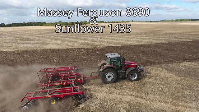 Massey Ferguson 8690 hard work 2016