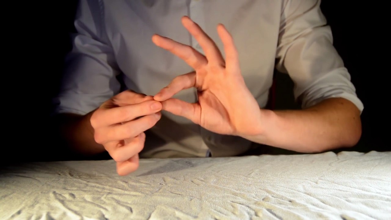 Tour de magie avec 3 stylos