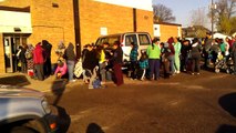 AMERICANS IN LINE FOR COATS ECONOMIC COLLAPSE !HUNDREDS SHOW UP IN NEED COATS FOR WINTER
