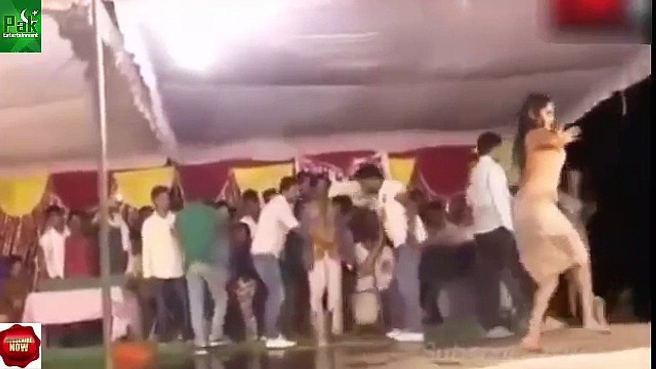 New Pakistani wedding hot mujra dance 2016