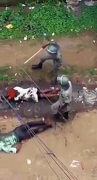 Cameroun: la police humilie les étudiants anglophones