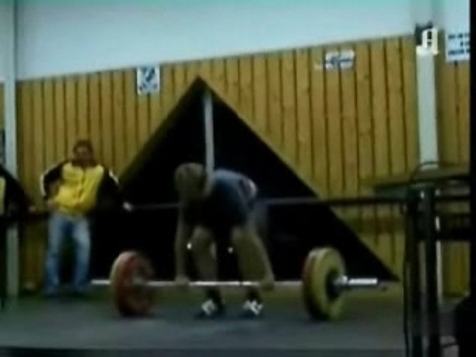 weight lifting accident2