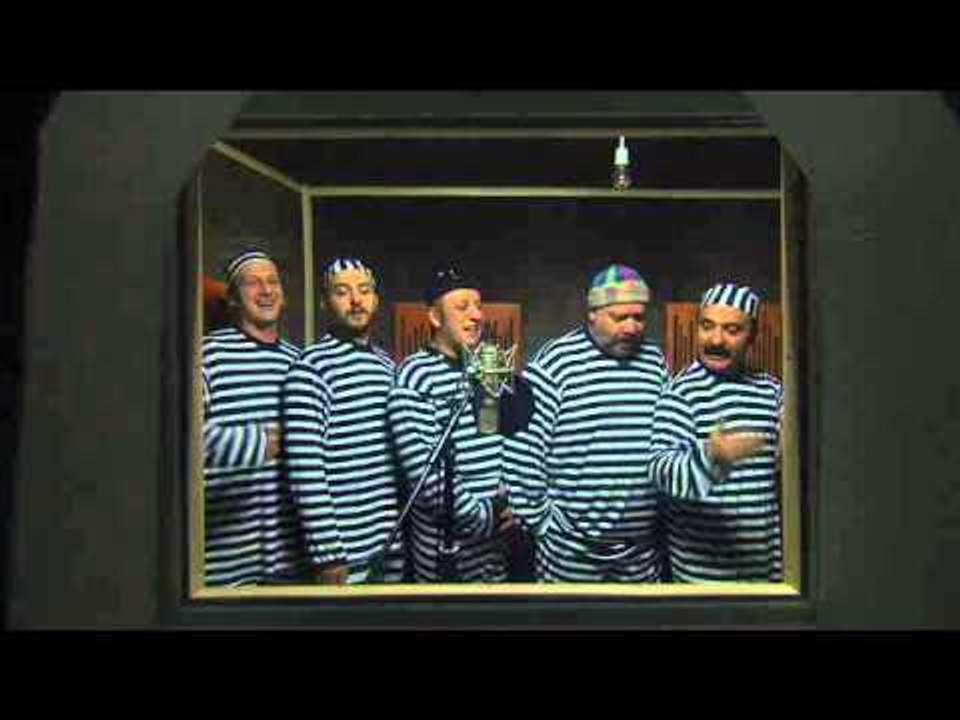 Leyla ile Mecnun - Kalenin Bedenleri (Şen Biraderler)