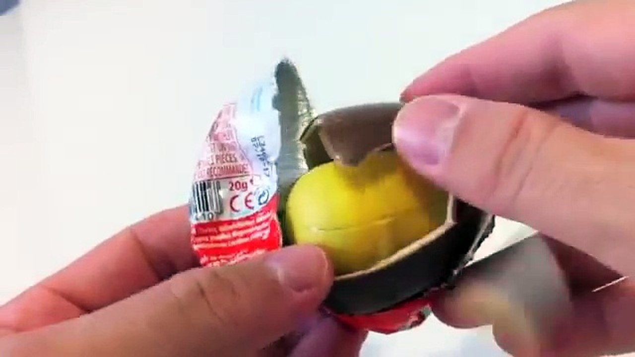 Magic kinder car. Kinder Surprise Eggs Unboxing toy gift Kinder sorpresa huevo