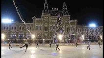 La pista de hielo de la Plaza Roja de Moscú, inspirada en las vanguardias rusas