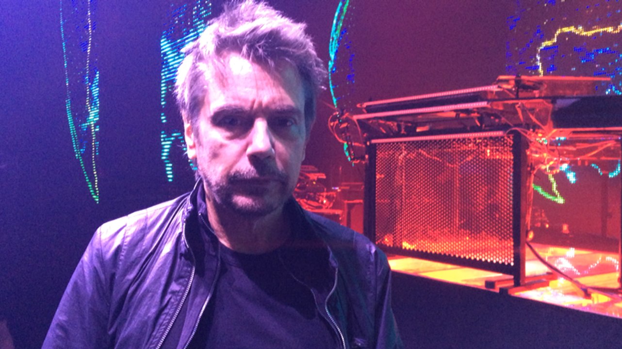 Interview de Jean-Michel Jarre avant son show a...
