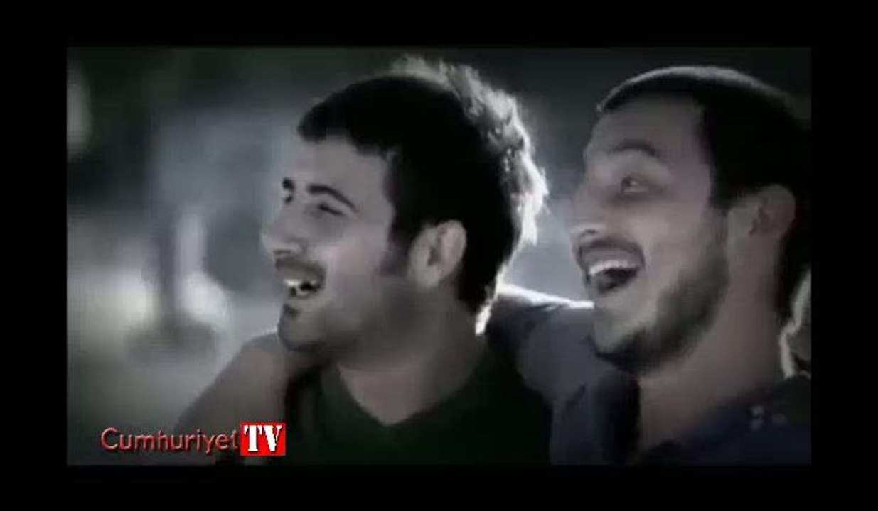 Erdal Tosun yaşamını yitirdi... "Hayallerimizi de satmadık ya"