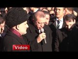 Erdoğan, Karakaya'nın mezarı başında Kuran ı Kerim okudu