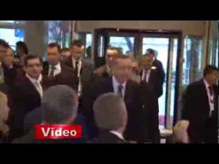 Başbakan Erdoğan'a Polonya'da 'Ceddin Deden' sürprizi