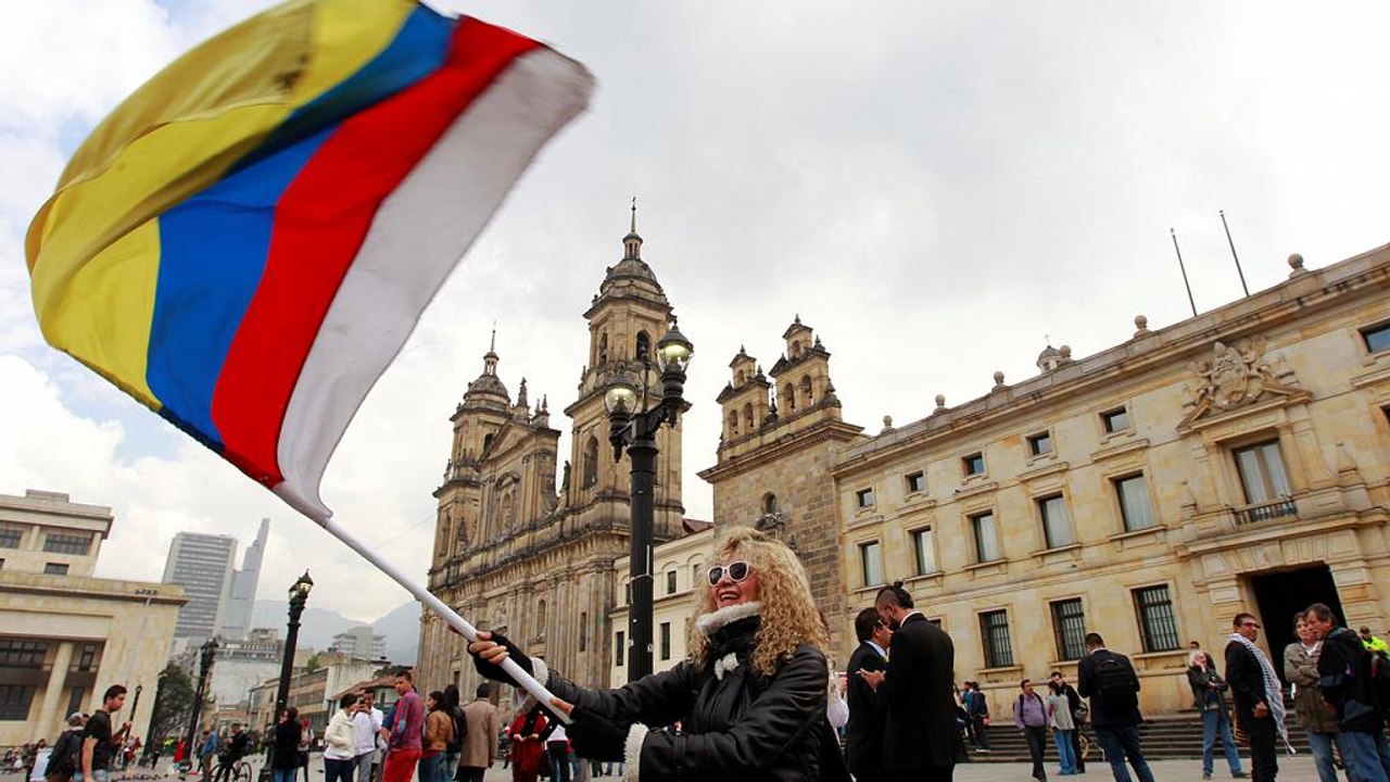 Colombia, nuovo accordo di pace con le Farc: il Senato approva