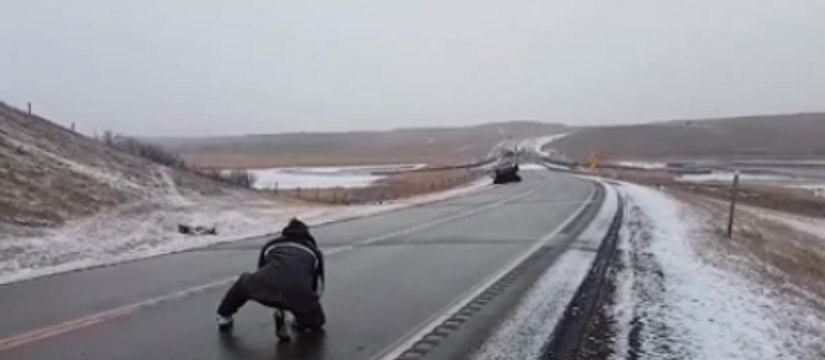 Kiwi Man Performs Haka for Standing Rock Protesters in North Dakota