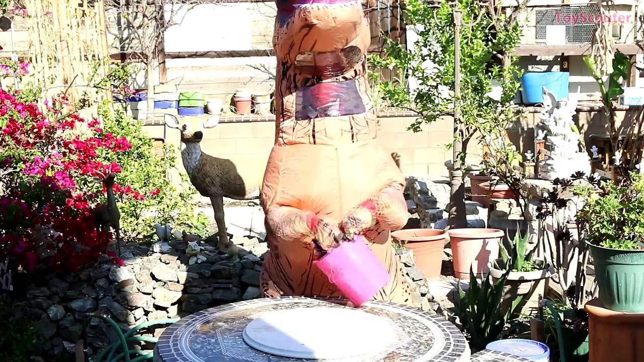 Spiderman Eating a Giant Donut! w/ Minnie Mouse, Paw Patrol Chase, Skye & Witch in Real Life