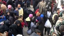 Thousands flee rebel-held areas of Aleppo